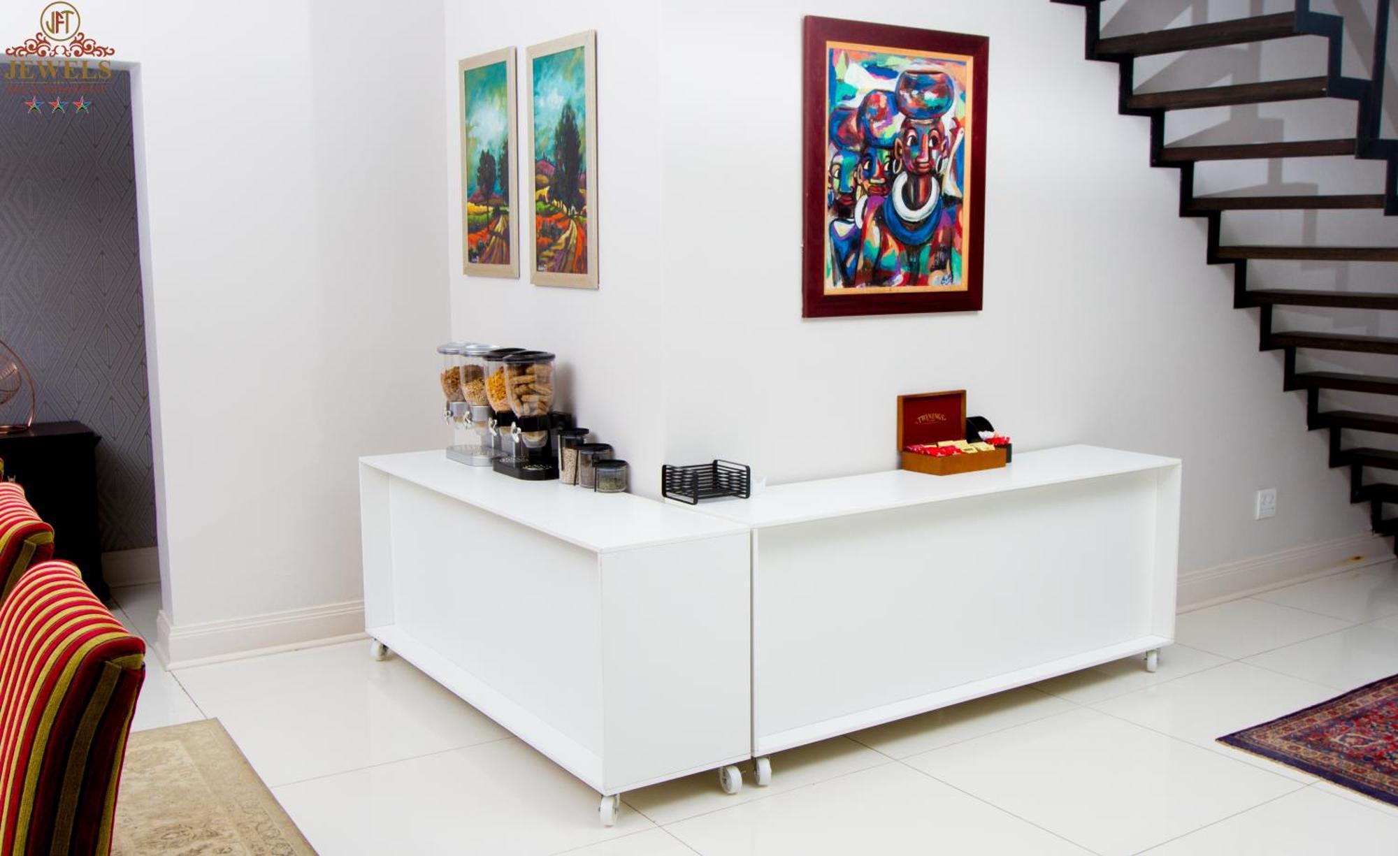 Jft Jewels Guest House East London Buitenkant foto