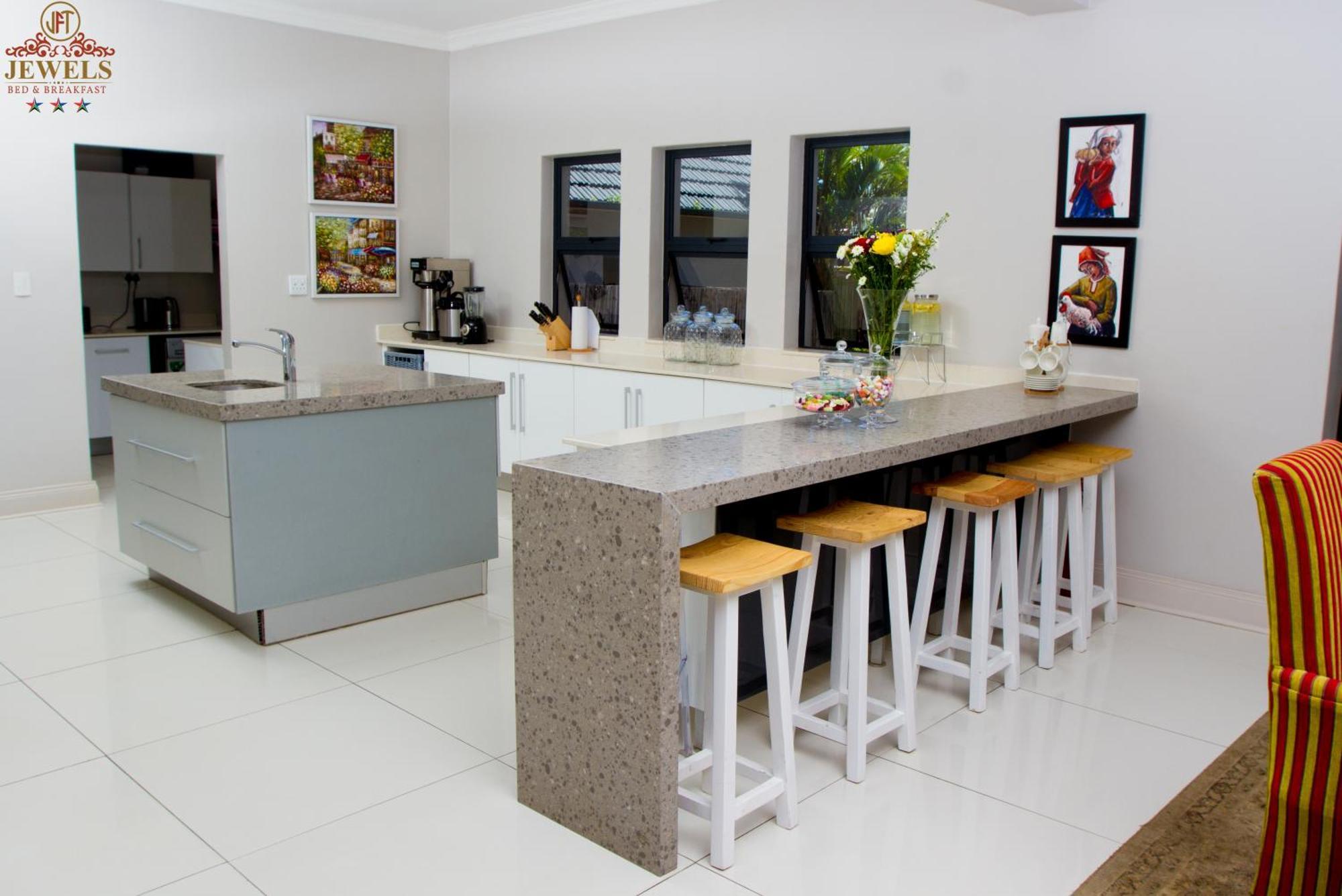 Jft Jewels Guest House East London Buitenkant foto